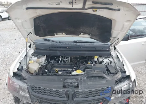 2018 Dodge Journey Sxt z USA, uszkodzony, nr VIN 3C4PDCBB1JT172531